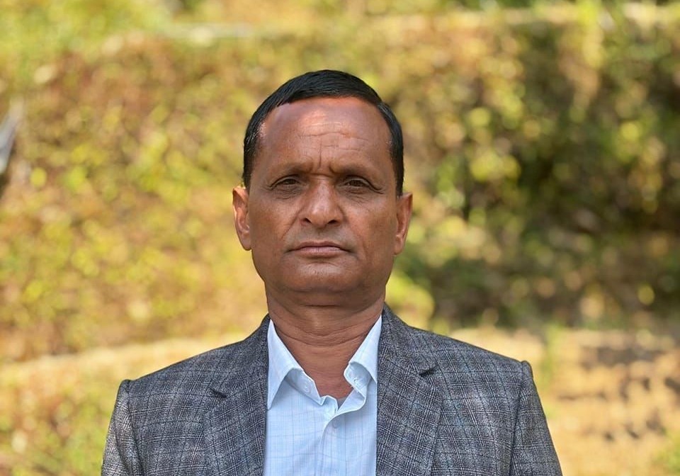 बैतडीमा पालिका अध्यक्षले छोडे एमाले, सर्वसम्मत भनिएको प्रतिनिधि छनोट विवादमा