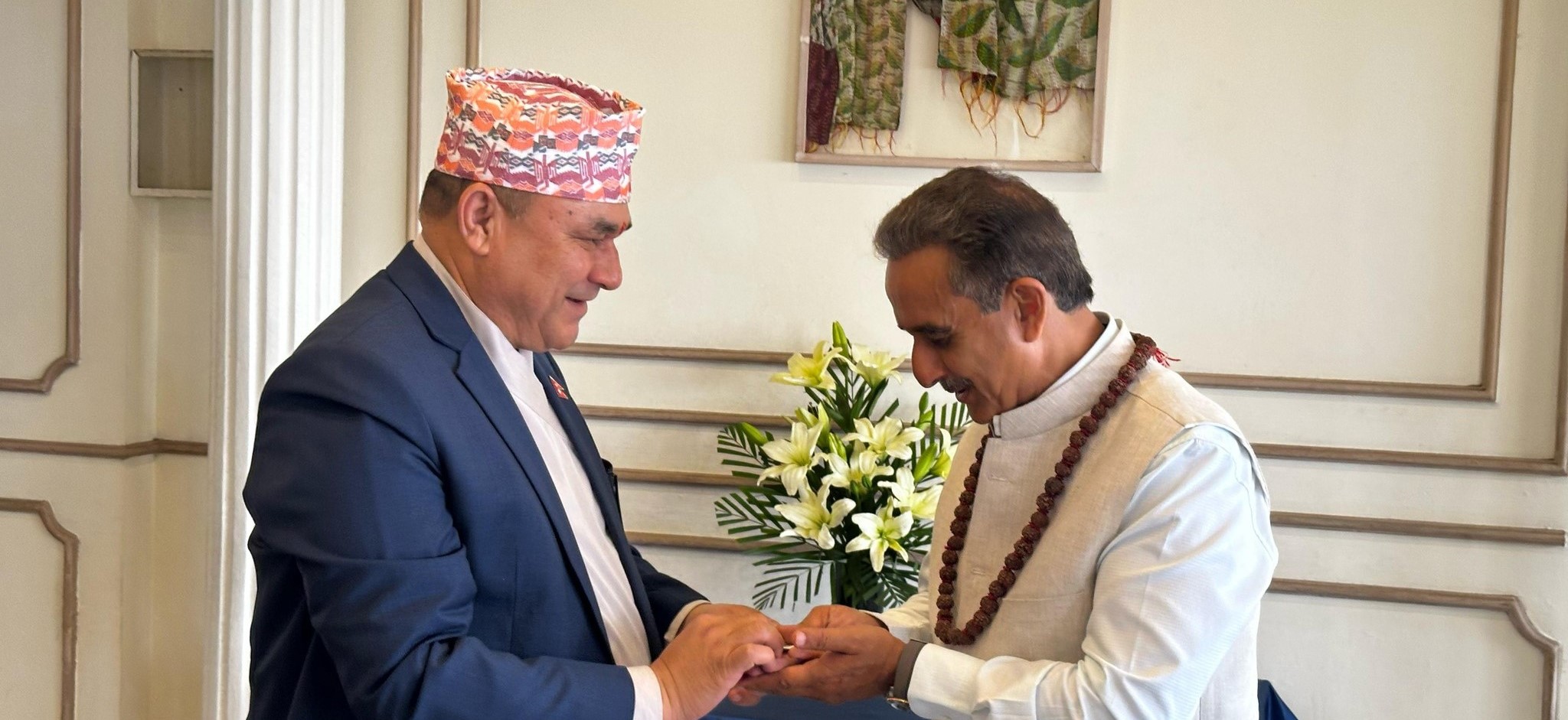 सुदूरपश्चिमका मुख्यमन्त्री शाह र भारतीय विदेश राज्यमन्त्री सिंहबीच भेटवार्ता