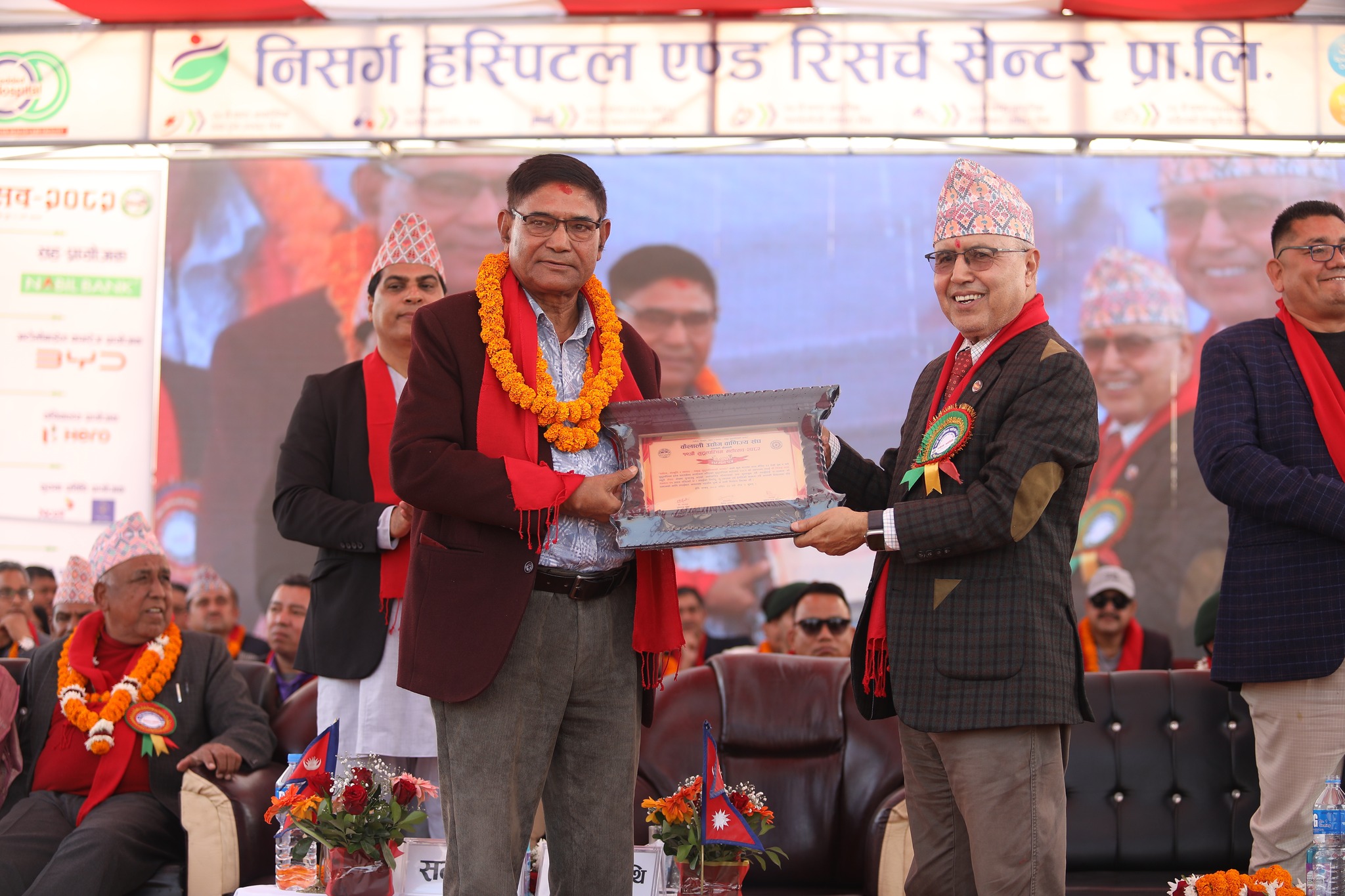 पत्रकार थापा सम्मानित