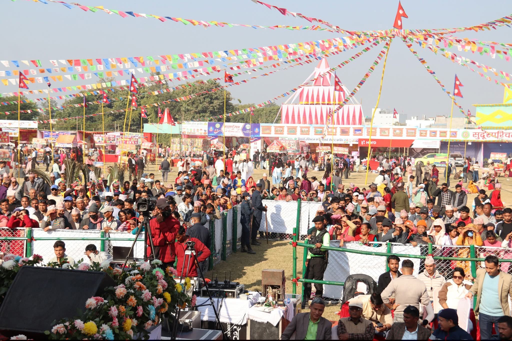 सुदूरपश्चिम महोत्सवमा आज को आउँदैछन् कलाकार ?