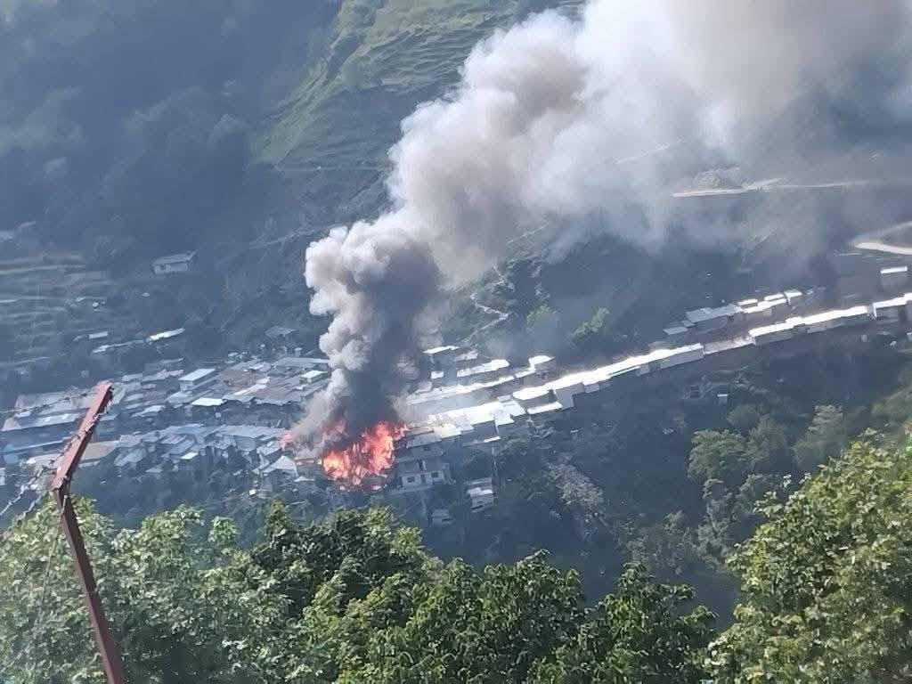 बाजुराकाे बाम्का बजारमा भिषण आगलागी
