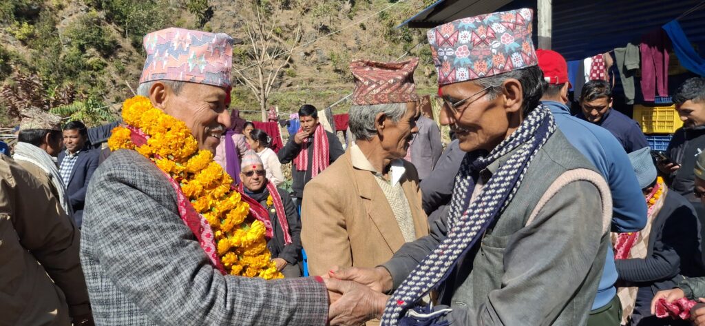 रामारोशनबाट डा. भीम रावलको चुनावी अभियान सुरु