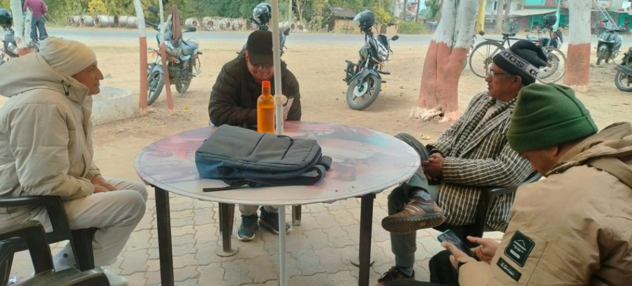 ‘चियाको चुस्कीभन्दा चुनावी गफ मिठा’