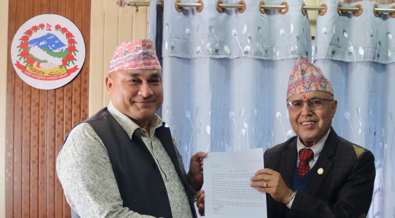 सुदूरपश्चिम सरकारका तर्फबाट अर्थमन्त्री खनालसमक्ष राखियो यी माग