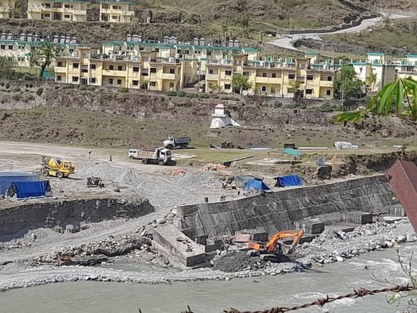 नेपाली भूमिमा भारतको तटबन्ध, कूटनीतिक पहल गर्न माग