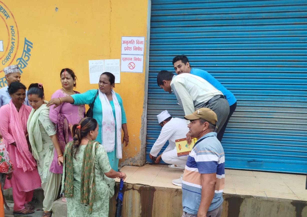 चार महिनामा खुल्यो डिडिसि अत्तरियामा लगाइएको ताला