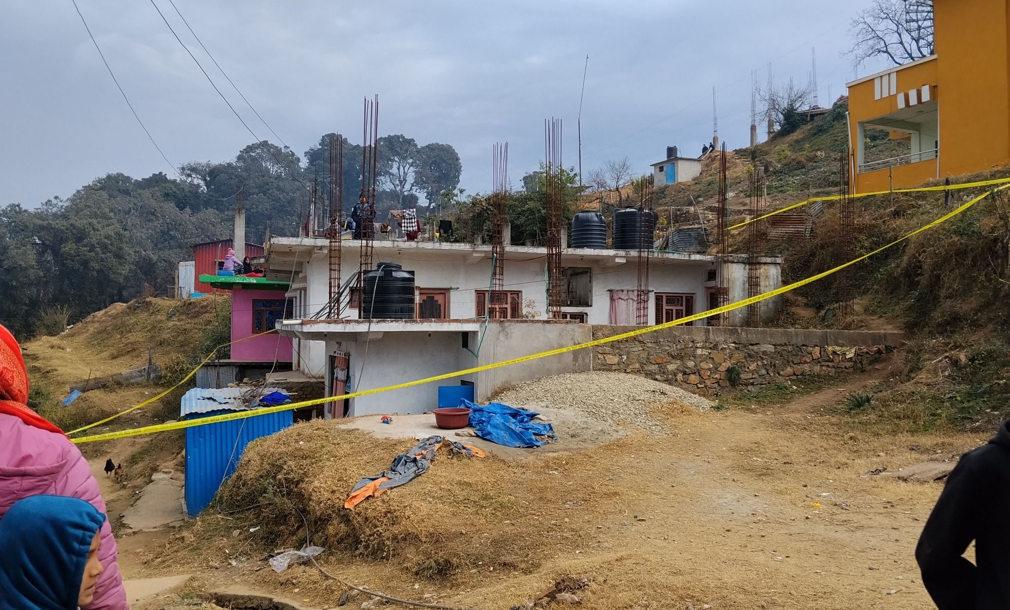 डडेल्धुरामा महिला मृत फेला, प्रहरी पक्राउ