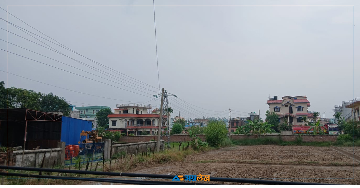 बस्तीमाथि धराप जस्तै अत्तरिया–धनगढी प्रशारण लाइन