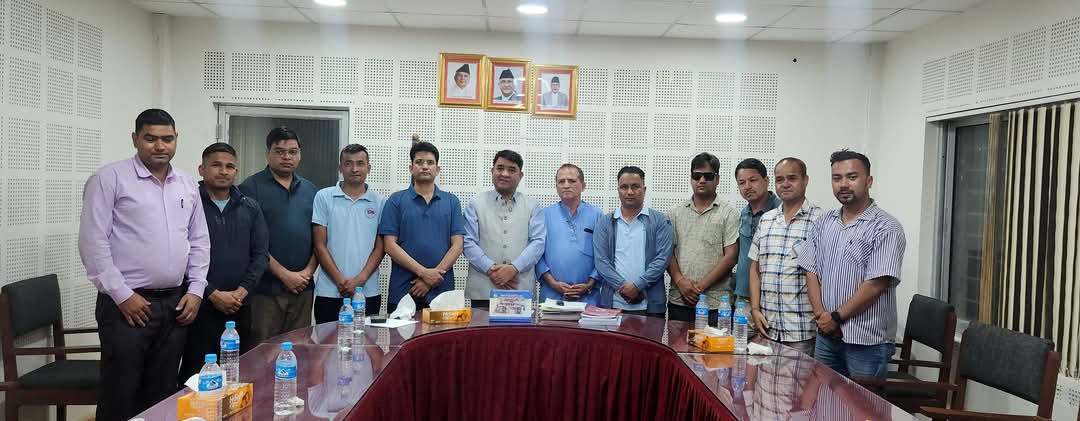 सुदूरपश्चिम सरकार र कर्मचारीबीच मध्यरातमा वार्ता, आन्दोलन स्थगित