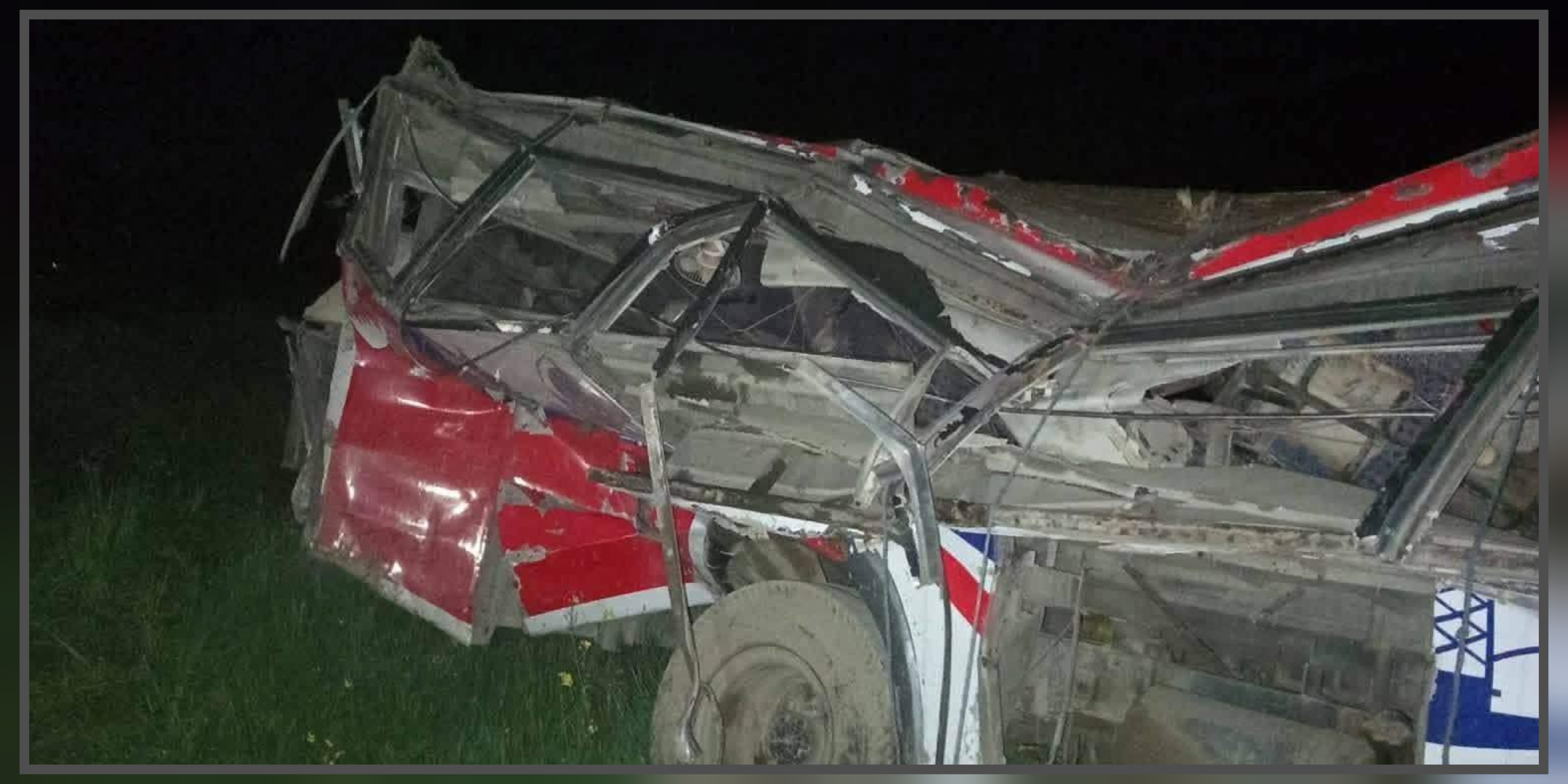 बैतडीमा जन्ती बोकेको बस दुर्घटना : ८ जनाको मृत्यु