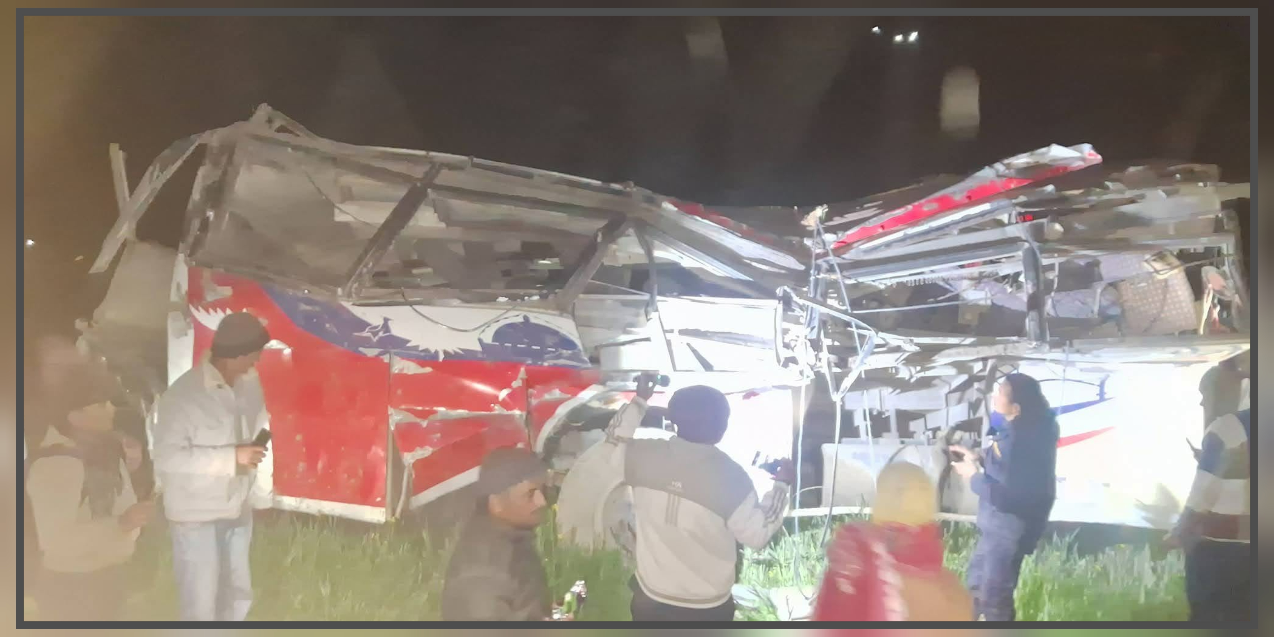 बैतडी बस दुर्घटना : मृत्यु हुनेको संख्या १३ पुग्यो