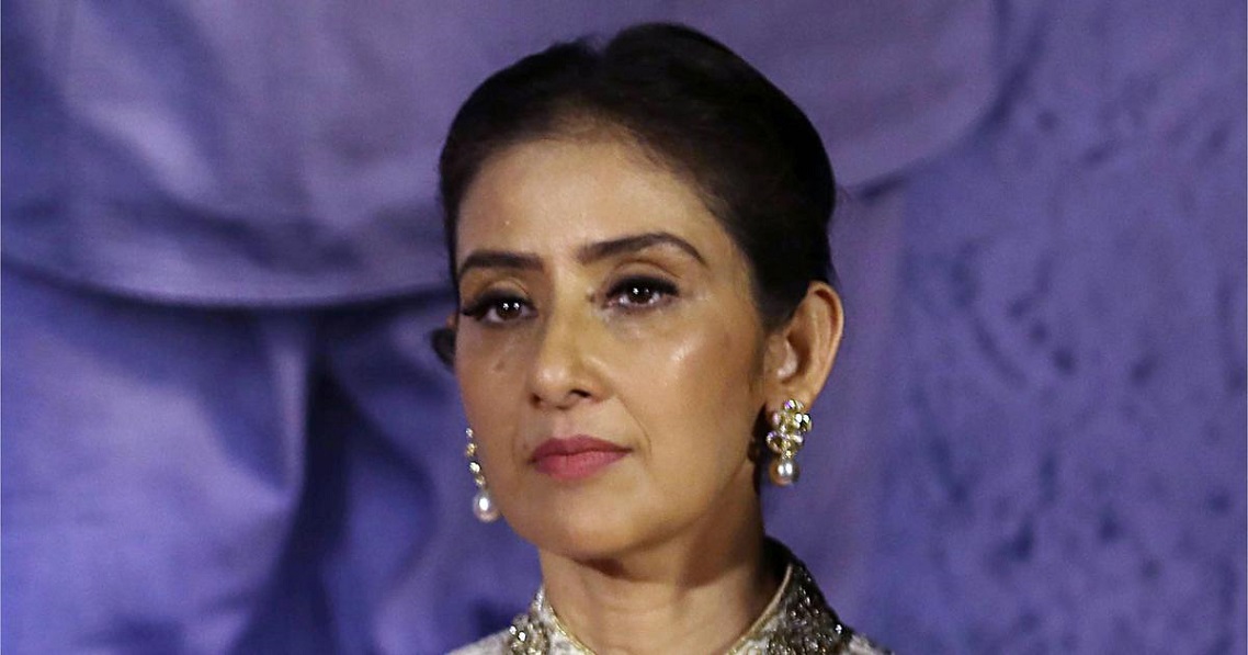 manisha-koirala_QXKkgyIW88.jpg