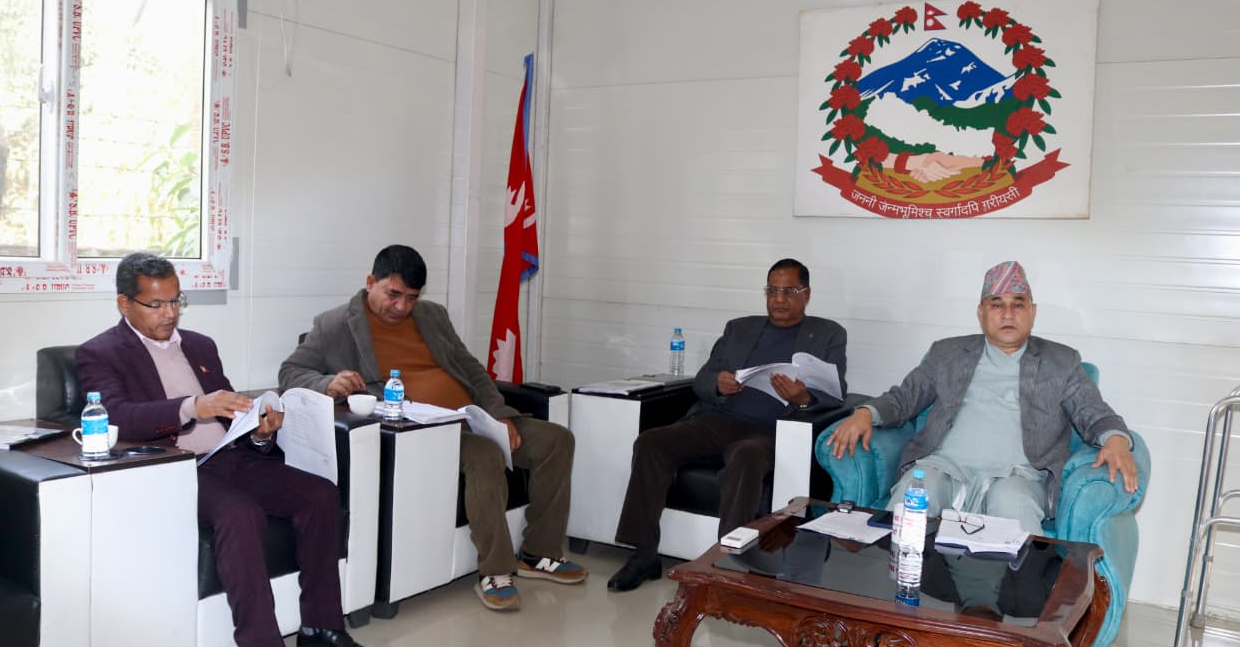 सुदूरपश्चिम सरकारले बनाएका सडक मर्मत गर्ने बाटो खुल्यो, निर्देशिका स्वीकृत