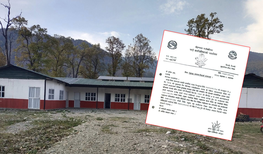 कैलालीमा पालिका अध्यक्षविरुद्ध फेसबुकमा लेखेको भन्दै कार्यालय सहयोगीलाई जागिरबाट हटाइयो