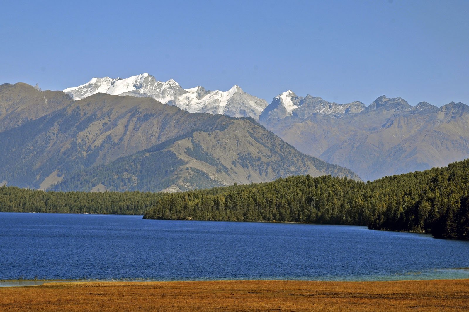 rara-lake.jpg